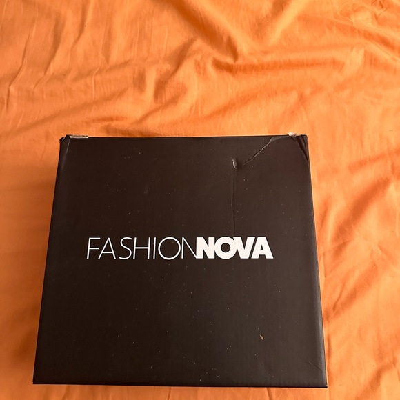 Feelings For You Extreme Platform Heels - Off White - Picture 2 of 5